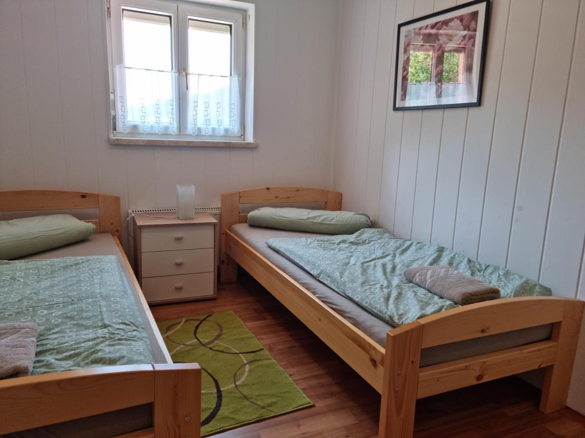 Racing Apartments Schutt Pichl  Buitenkant foto